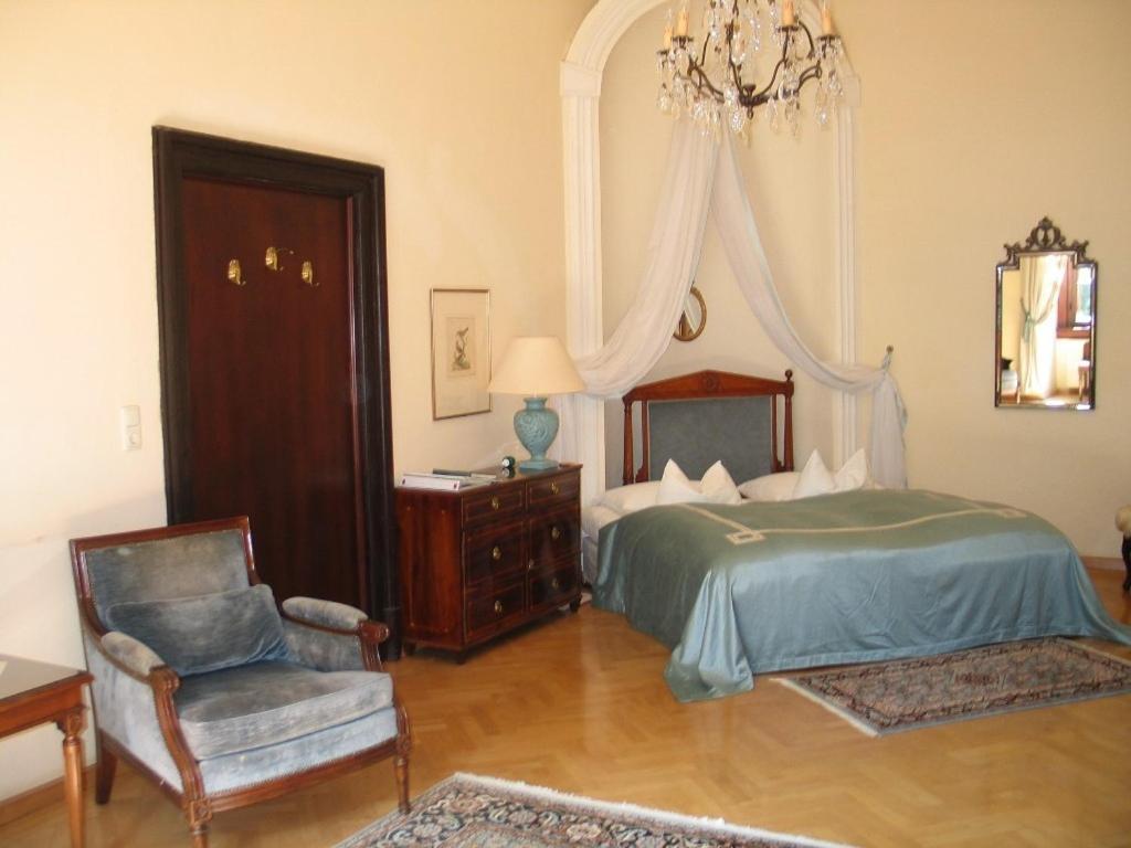 Schlosshotel Obermayerhofen Sebersdorf 部屋 写真
