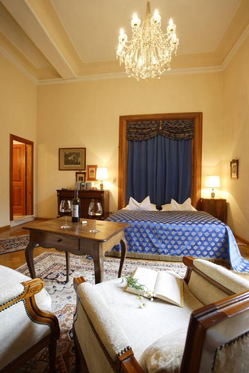 Schlosshotel Obermayerhofen Sebersdorf 部屋 写真