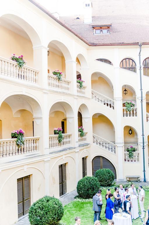 Schlosshotel Obermayerhofen Sebersdorf エクステリア 写真