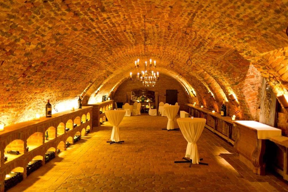Schlosshotel Obermayerhofen Sebersdorf エクステリア 写真